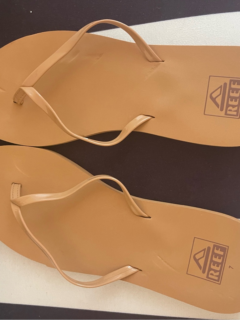 Reef Women's Tan Slim Flip Sandals